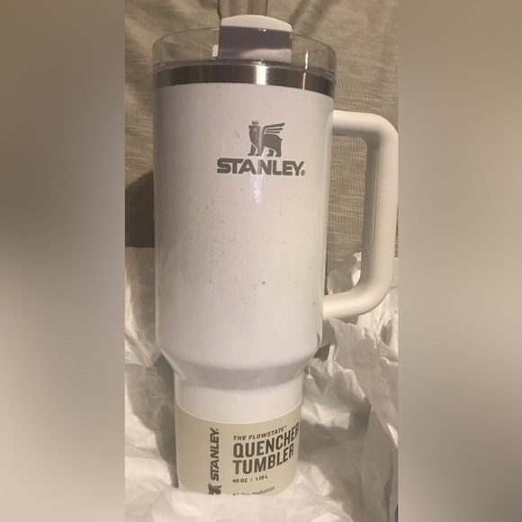 Stanley Other - NWT Stanley Pearl Glitter 40 oz